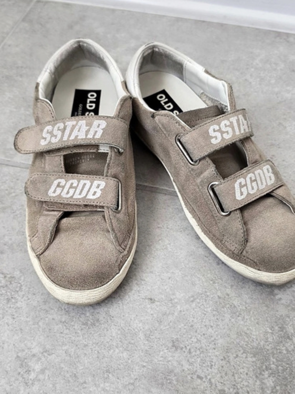 Golden Goose Sneakers in Beige Suede